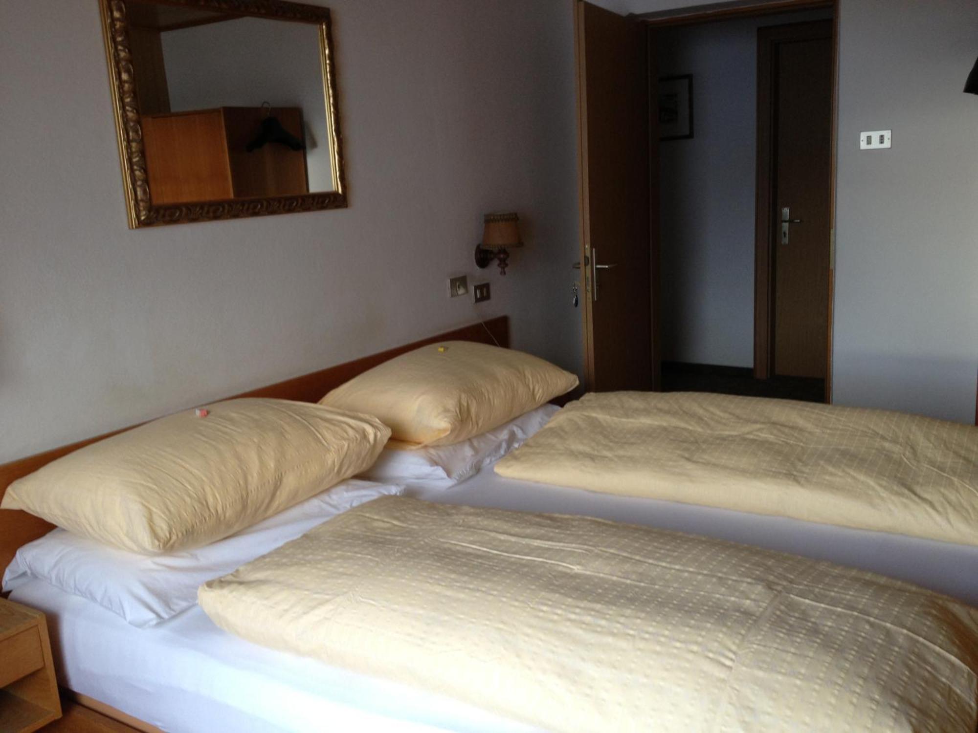 Garni Sayonara Hotell Selva di Val Gardena Exteriör bild